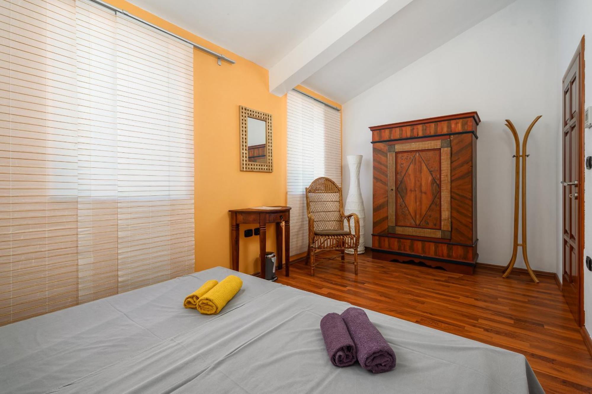 Villa Hrast Bacva Višnjan Exterior foto
