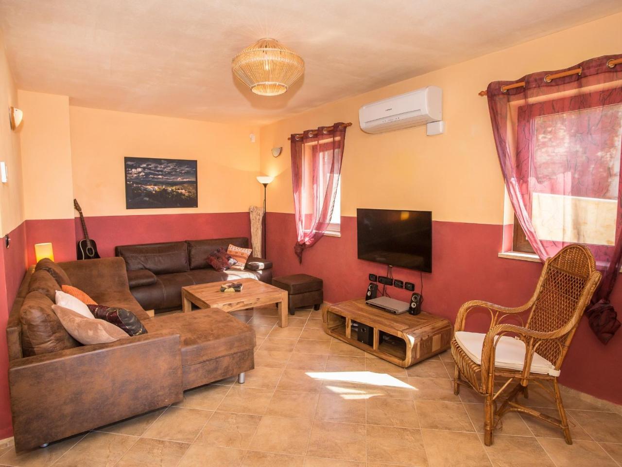 Villa Hrast Bacva Višnjan Exterior foto